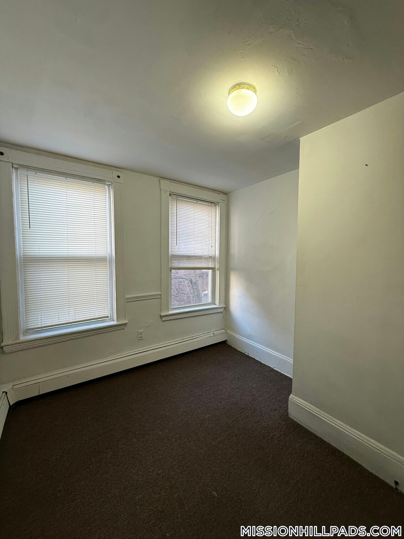 Building Photo - 8 Parker Hill Ave