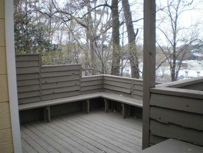 Building Photo - 395 Lofton Rd NW