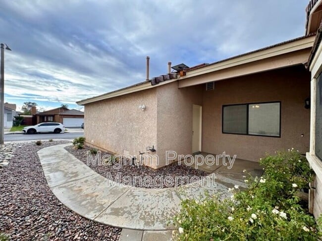 Building Photo - 27776 Spring Meadow Ct