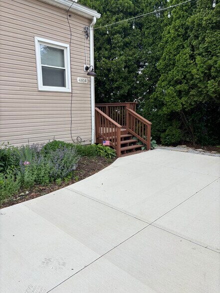 Building Photo - 4814 Whyem Dr