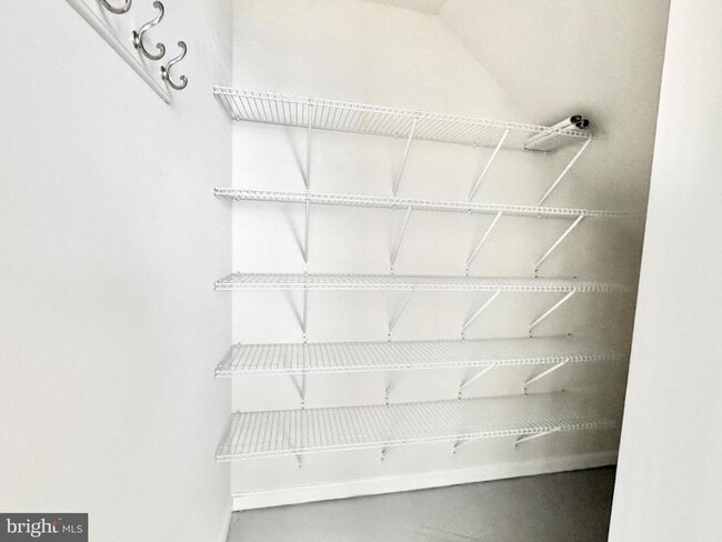 Building Photo - 516 Ridgely Blvd