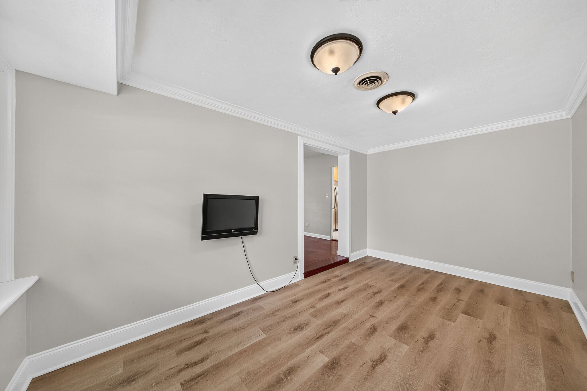 Building Photo - 1448 Cumbie St