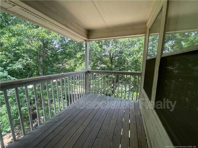 Building Photo - 1000 Wood Creek Dr