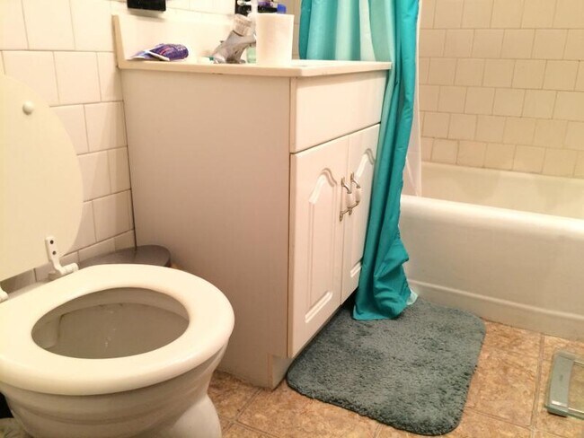Building Photo - 1 bedroom in Cambridge MA 02138