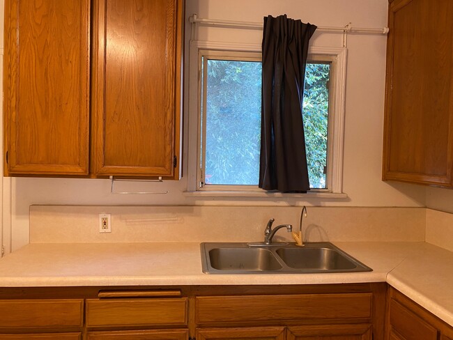 Kitchen has lots of natural light - 5622 Kinston Ave