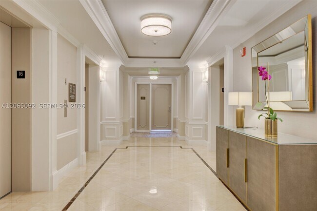 Building Photo - 3400 SW 27th Ave