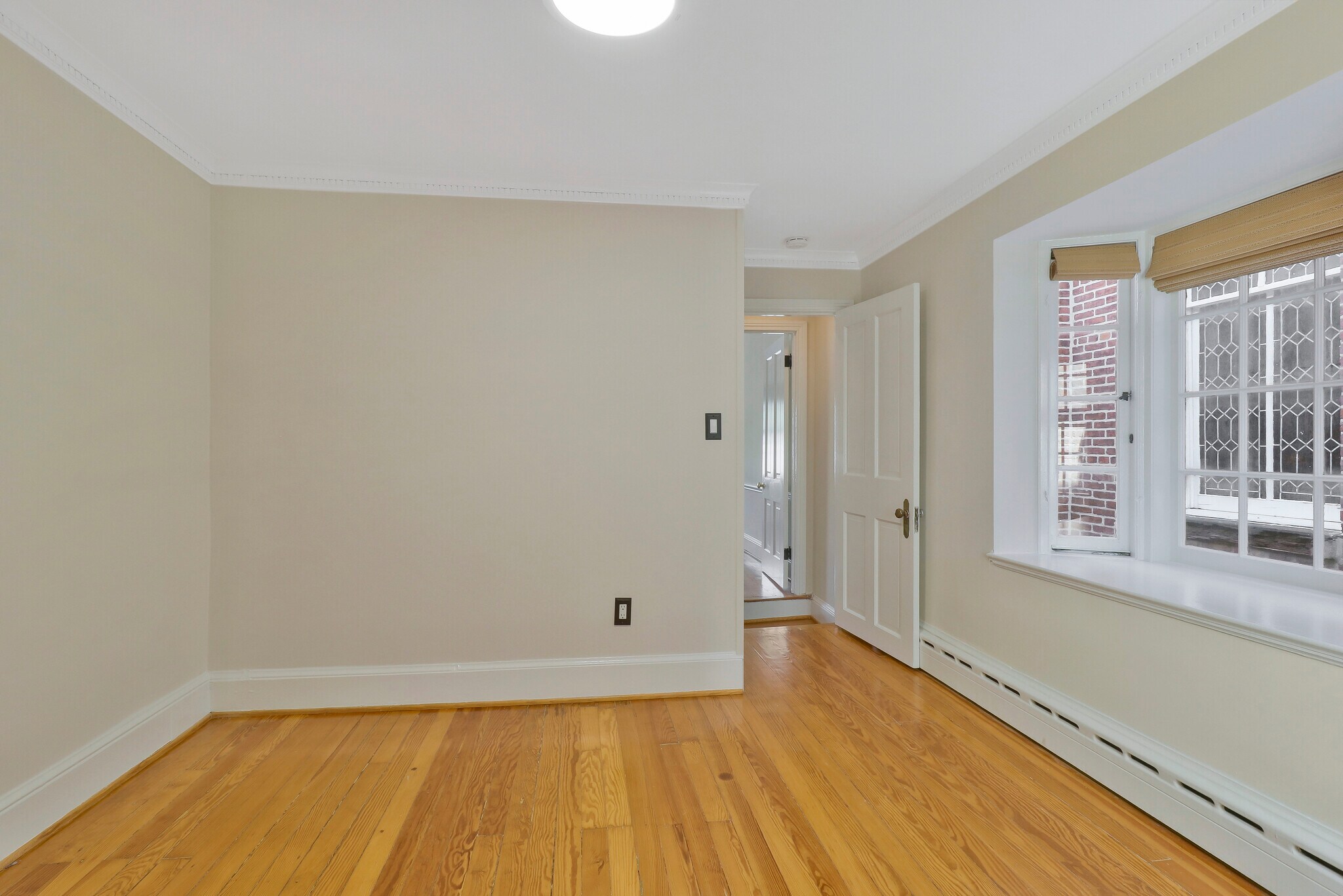 Building Photo - 1338 29th St NW