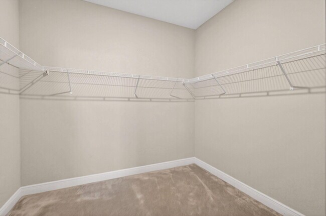 Building Photo - 4617 SW Keats St