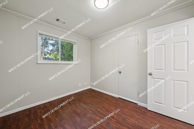Building Photo - Completely Updated 3-Bedroom, 1-Bath Ranch...