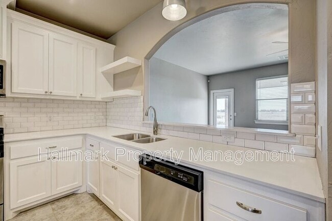 Building Photo - 1120 Garrett Farm Rd