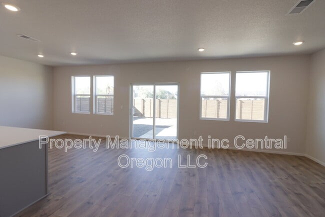 Building Photo - 20560 Button Brush Ave