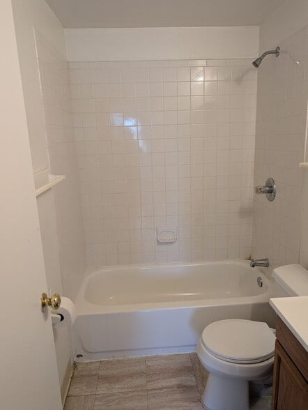 Building Photo - 6301 Robinson Rd