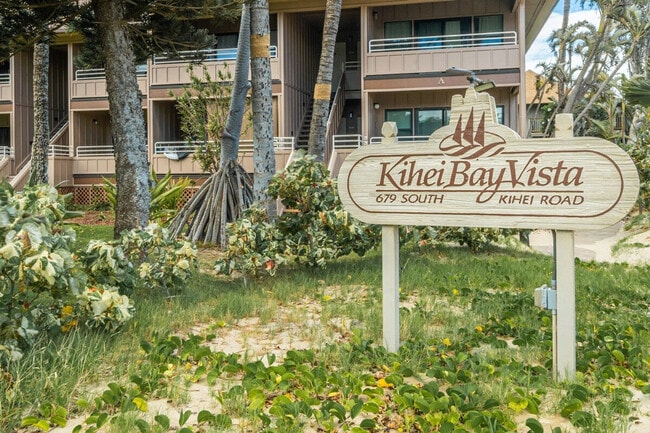 Building Photo - 679 S Kihei Rd