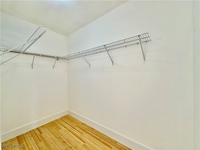 Building Photo - 709 Landover Cir