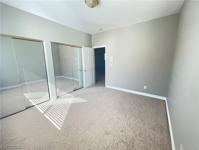 Building Photo - 1254 Autumn Wind Way