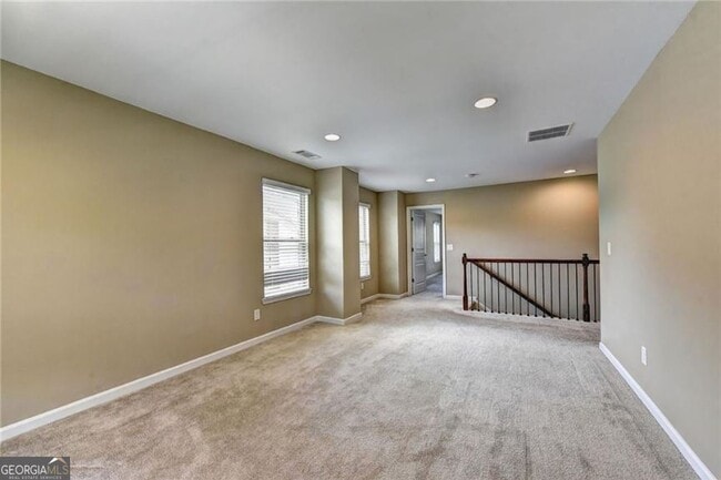 Building Photo - 5957 Stow Dr