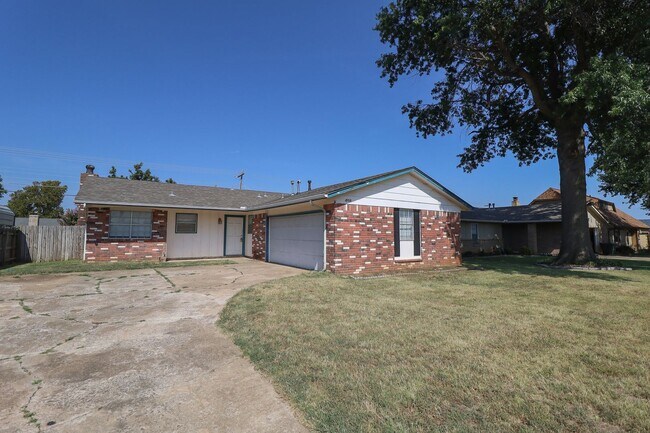 Building Photo - 3 Bed 2 Bath Sand Springs
