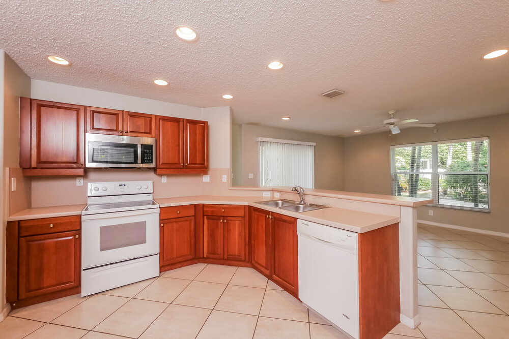 Building Photo - 5219 NW 117th Ave