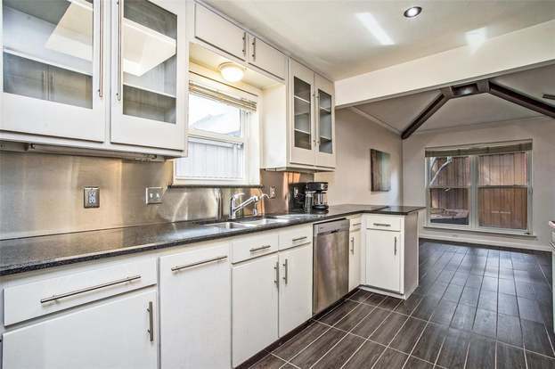 Building Photo - 9127 Valley Chapel Ln