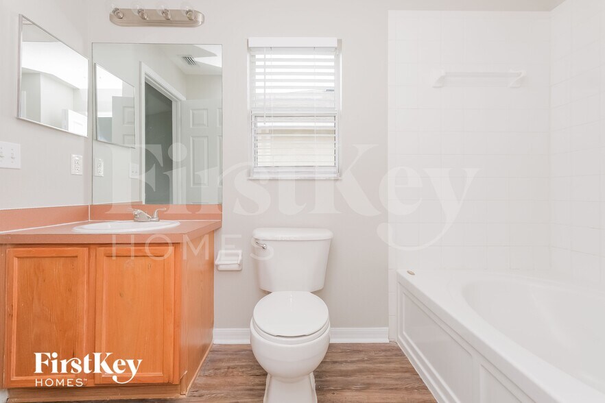 Building Photo - 12007 Butler Woods Cir