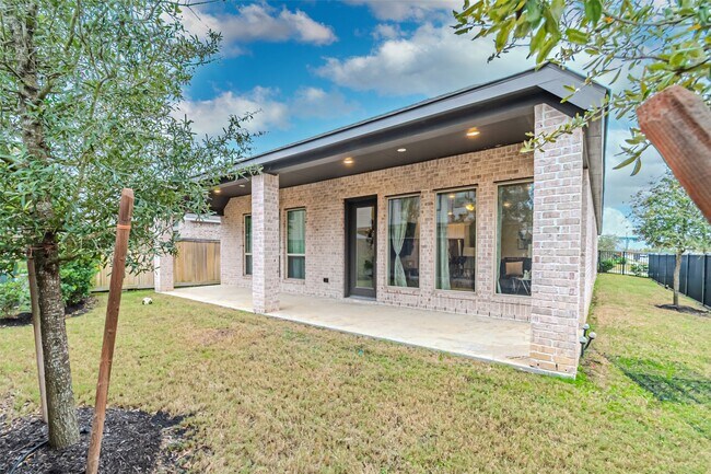 Building Photo - 15022 Concho River Wy