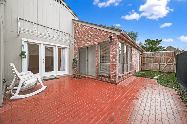 Building Photo - 12131 Ella Lee Ln