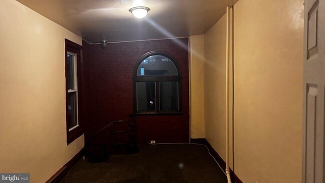 Building Photo - 828 Chestnut St