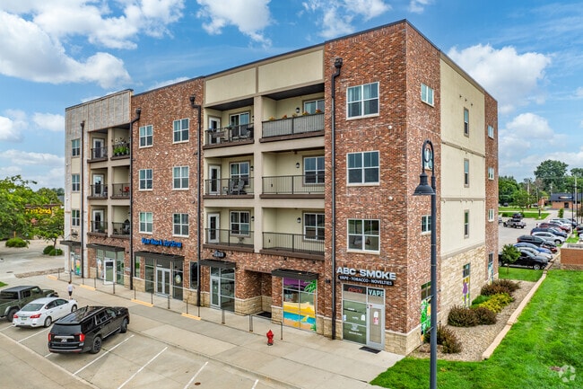 Building Photo - Center Place Lofts