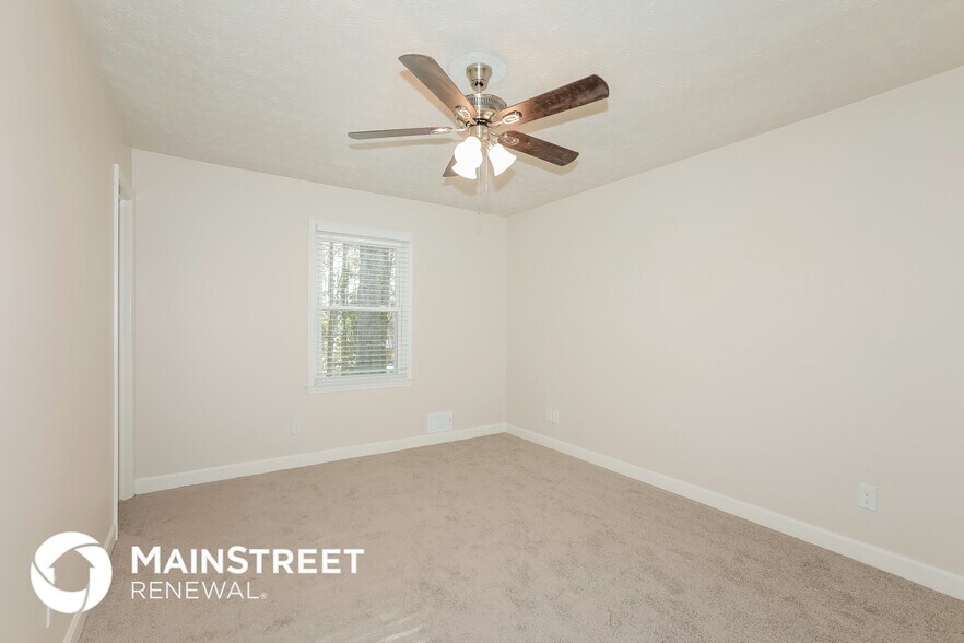 Building Photo - 1830 Nicole Ln