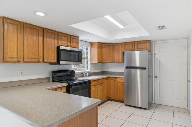 Building Photo - 110 Northwood Dr