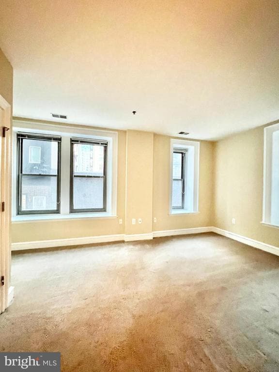 Building Photo - 1811 Chestnut St