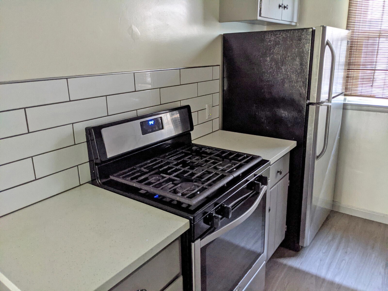 Building Photo - 6127 Romaine St