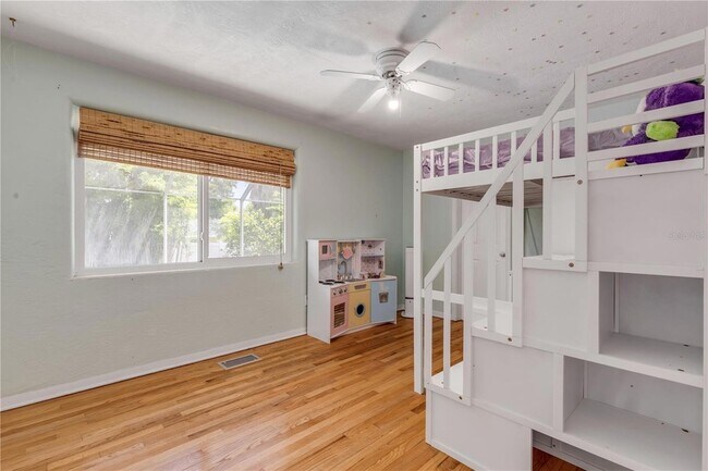 Building Photo - 119 Hardin Pl