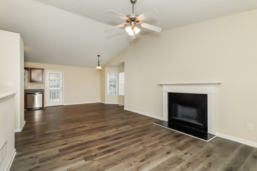 Building Photo - 312 Gun Range Rd