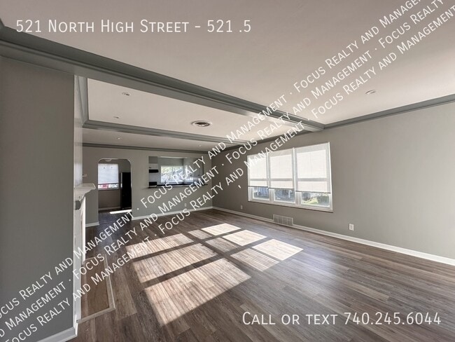 Building Photo - 521 N High St