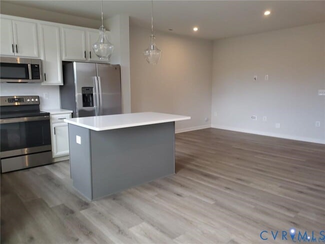 Building Photo - 547 McCormick Farm Pl