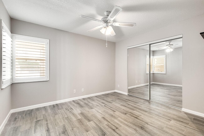 Building Photo - 11036 SE Sea Pines Cir