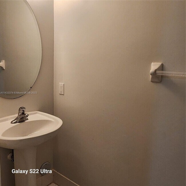 Building Photo - 22120 SW 93rd Pl