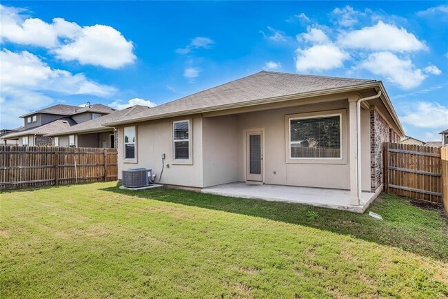 Building Photo - 133 Finley Rae Dr