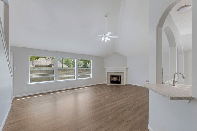 Building Photo - 22 English Lavender Pl