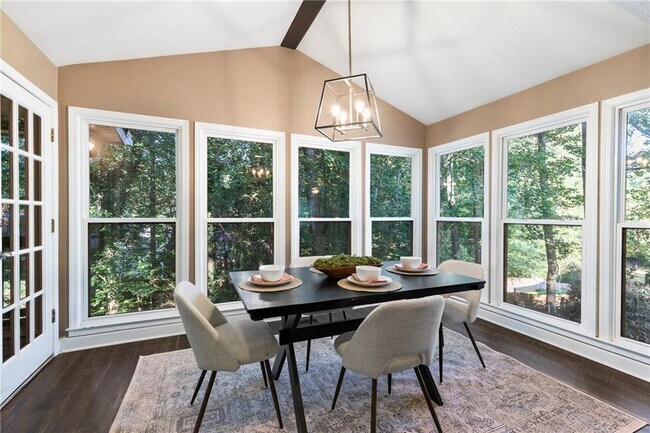 Building Photo - 5119 Verbena Dr