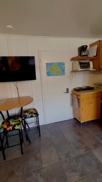 Building Photo - 1125A 2nd Ave