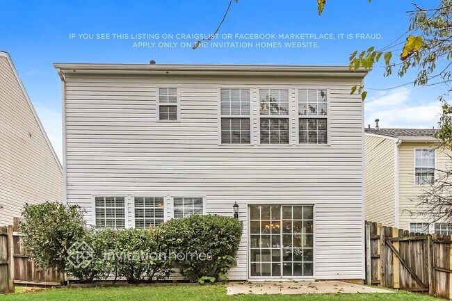 Building Photo - 1615 Heyford Cir NW