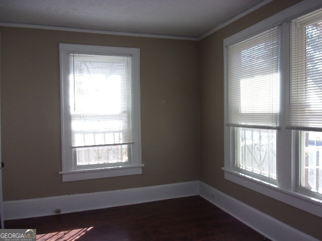 Building Photo - 587 Hope St SW