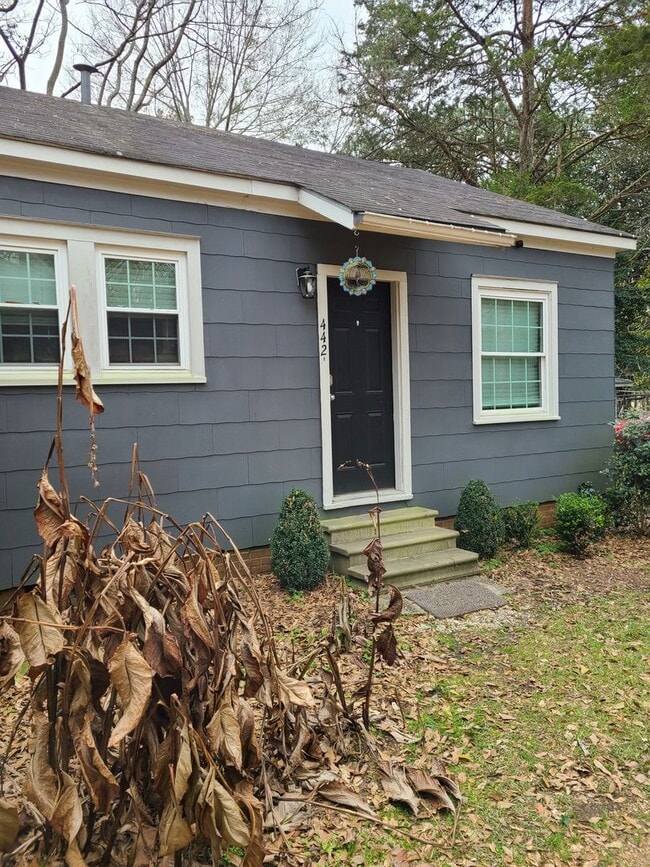 Building Photo - 442 Wrights Mill Rd