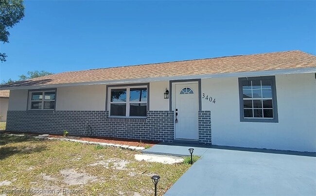 Primary Photo - 3404 Romeo St