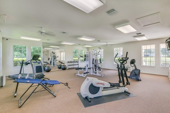 Building Photo - 1342 Hampton Park Ln