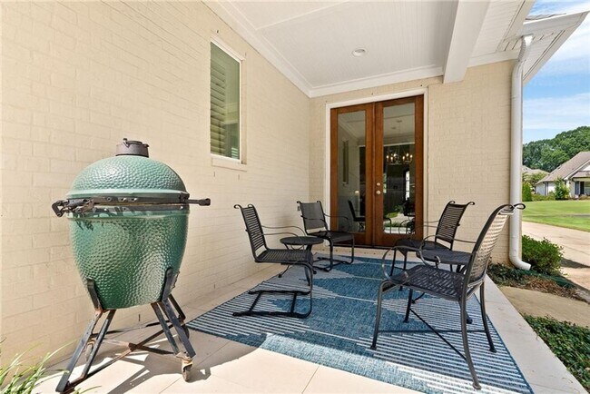 Building Photo - Spacious 4BR Home Near Auburn University –...