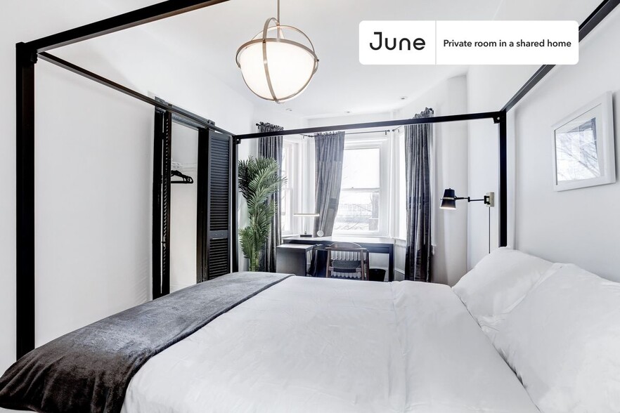 Building Photo - Room in Shared 4 bed/1.5 bath home in Capitol Hill