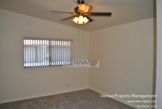 Building Photo - 4710 El Cid Ct